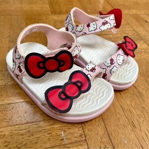 Native Hello Kitty Kids Sandals